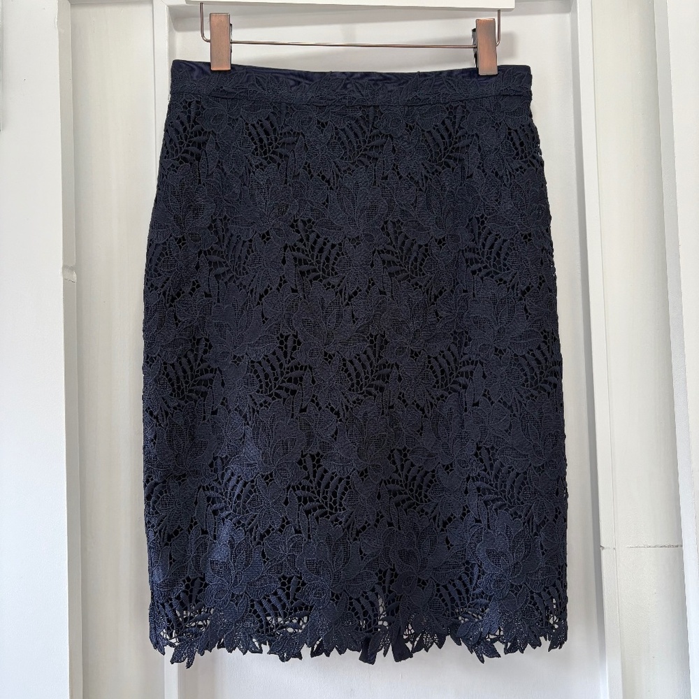 Ann Taylor Navy Blue Lace Pencil Skirt Size 8
